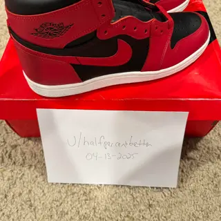 DS Jordan 1 Hi ‘85 Varsity Red size 10.5m $225 shipped and invoiced