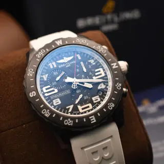 Breitling Endurance Pro 44mm white dial - Complete Kit
