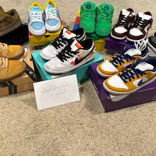 SB 🔥 sale. All size 11 (but 1). All DS (but 1)