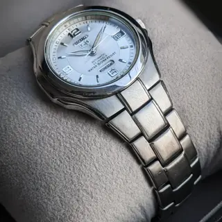 Discontinued SEIKO 5 SNK619 - 21 Jewels Automatic 30m Watch ref 7s36-01r0 - Price $199