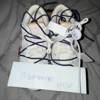 DS Off-White Dunk ‘Lot 18’ Size 9