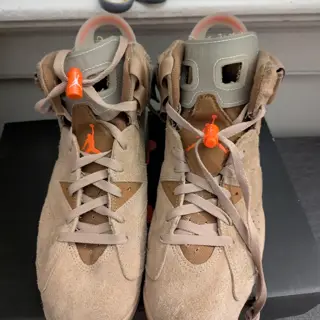 Travis 6 British Khaki - $215 Shipped/Invoiced