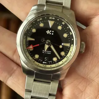 Christopher Ward Dune 65 GMT Limiter Edition
