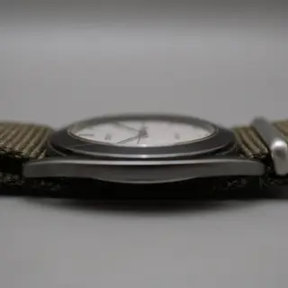 Vintage 1994 Seiko Avenue SAKC047 7N01 White Dial Black Case Quartz Watch - $90