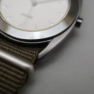 Vintage 1994 Seiko Avenue SAKC047 7N01 White Dial Black Case Quartz Watch - $90