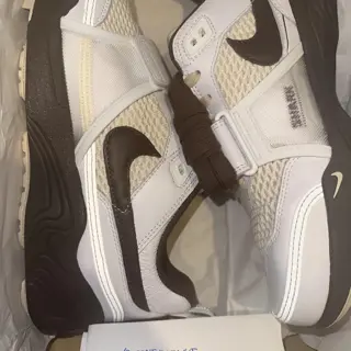 Field Jaxx Size 10 $180 shipped