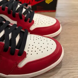 Jordan 1 Lost and Found (Size 12) VNDS $279 + 🚢