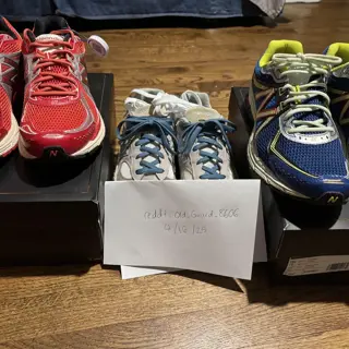 size 13 ALD 860v2 red - new damaged box $215 [PP G&S] size 13 990v2 no box [$180 PP G&S] size 13 ALD 860v2 Blue damaged box [$180 PP G&S]