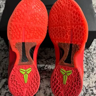 Nike Kobe 6 Protro Reverse Grinch Size 10 $280