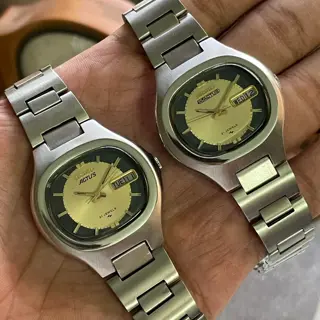 Pair of Vintage Seiko Actus – Ref. 7019-5010 – Automatic – 💲150 Shipped for both⛓️