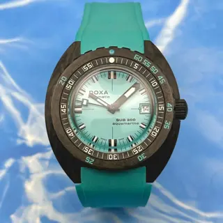 Doxa SUB 300 Carbon “Aqua Marine” – Forged Carbon Case