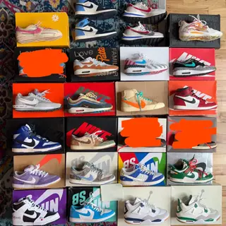 Size 11-11.5 Assorted Heat