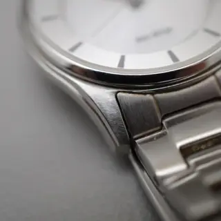 Citizen Eco-Drive E031-S103746 Silver Dial Ladies Solar Quartz Watch Japan Made - $80
