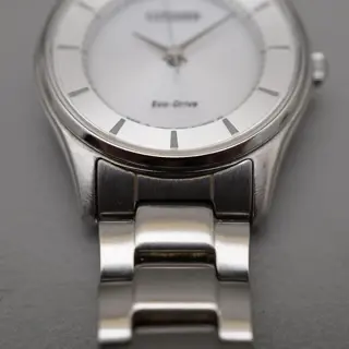 Citizen Eco-Drive E031-S103746 Silver Dial Ladies Solar Quartz Watch Japan Made - $80