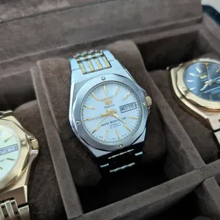 Seiko 5 Superior SNZ328