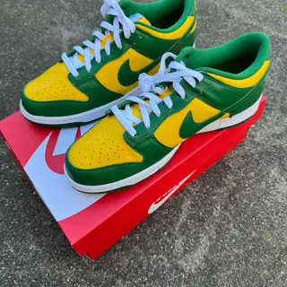 sz 10 Nike Dunk Low Sp ‘Brazil’ $95 OBO
