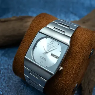 Seiko TV Silver dial Rare Watch $119 Shipped (SERVICED)
