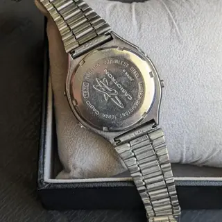 Casio COLLECTIBLE VTG CASIOTRON TRN-100 LIQUID CRYSTAL DIGITAL QUARTZ Watch Best Price 199$
