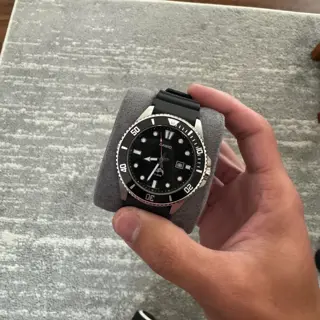 $100 Watchbox Clean Out Duro, Timex GMT, & Lorus