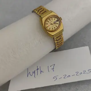 RADO TRIDENT 303  Day Date Gold Plated Automatic ladies Watch $100