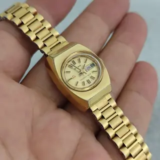 RADO TRIDENT 303  Day Date Gold Plated Automatic ladies Watch $100