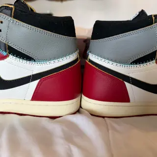Union Chicago’s size 10 $360