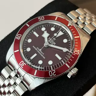 Tudor Black Bay 58 - Burgundy Dial - 39mm - M7939A1A0RU - Full Set - BRAND NEW