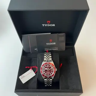 Tudor Black Bay 58 - Burgundy Dial - 39mm - M7939A1A0RU - Full Set - BRAND NEW