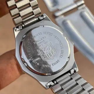 Pair of TAG Heuer Professional Series Quartz Divers ⌚ – $399 Each or $725 for Both – Shipped! 📦