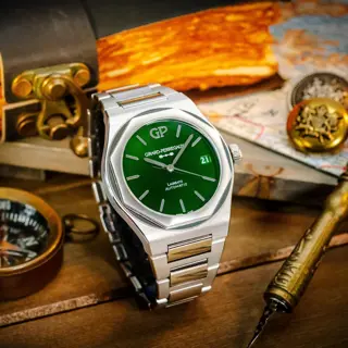 💚Girard-Perregaux Laureato Eternity Edition💚 – BOX & PAPERS – 81010-11-433-11A