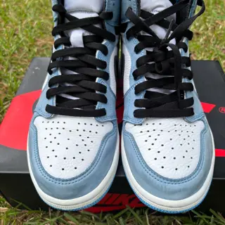 Jordan 1 University Blue size 9 $110