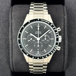 NEW 2021 Omega Speedmaster "Ed White" 39.7mm 311.30.40.30.01.001 Black Dial - $15,750