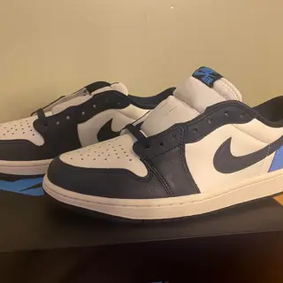New AJ 1 Low Obsidian 9.5m