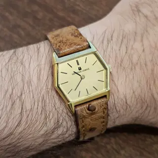 Universal Geneve Hexagon Casea Dress Watch SERVICED