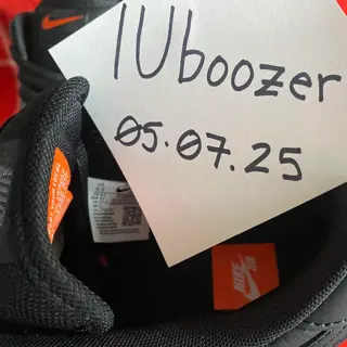 DS Nike SB Dunk Orange Label Triple Black Sz. 9.5