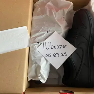 DS Nike SB Dunk Orange Label Triple Black Sz. 9.5