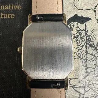 Universal Geneve Mark Century quartz tank. 225 shipped