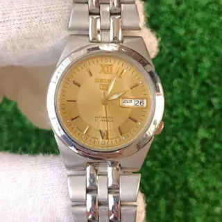 Seiko 5 Automatic Men’s Watch. $125 Shipped.