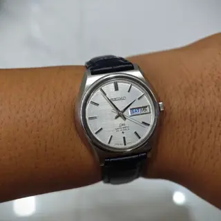 Seiko Lord Matic white linen dial [5606-7010] $330
