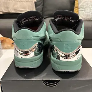 Jordan 4 AMM and Kobe 4 Protro Girl Dad - both size 8.5 - US only - prices include shipping and invoice
