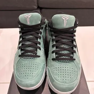Jordan 4 AMM and Kobe 4 Protro Girl Dad - both size 8.5 - US only - prices include shipping and invoice