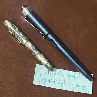 Diplomat Magnum <EF>, vintage Peter Pan pen