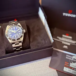Tudor Black Bay 68, that NEW, NEW! 4/25 card full, most stickers. $4400