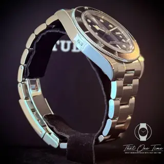 Tudor Black Bay 68, that NEW, NEW! 4/25 card full, most stickers. $4400