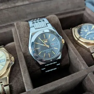 Seiko 5 Superior SNZ334