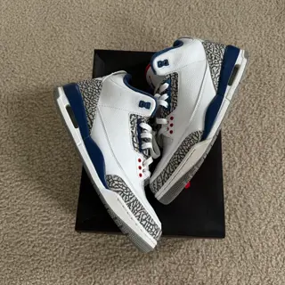 Jordan 3 True Blue Size 11 $260 shipped + invoice fee