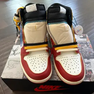 DS Union LA x Jordan 1 Chicago 9.5M - $325 shipped
