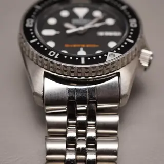 Seiko SKX013 7S26 Black Dial Divers 200M Automatic Watch Original Condition - $275