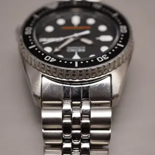 Seiko SKX013 7S26 Black Dial Divers 200M Automatic Watch Original Condition - $275