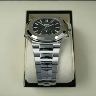 Patek Philippe Nautilus 5726/1A-014 Blue Annual Calendar Steel 40.5mm Complete